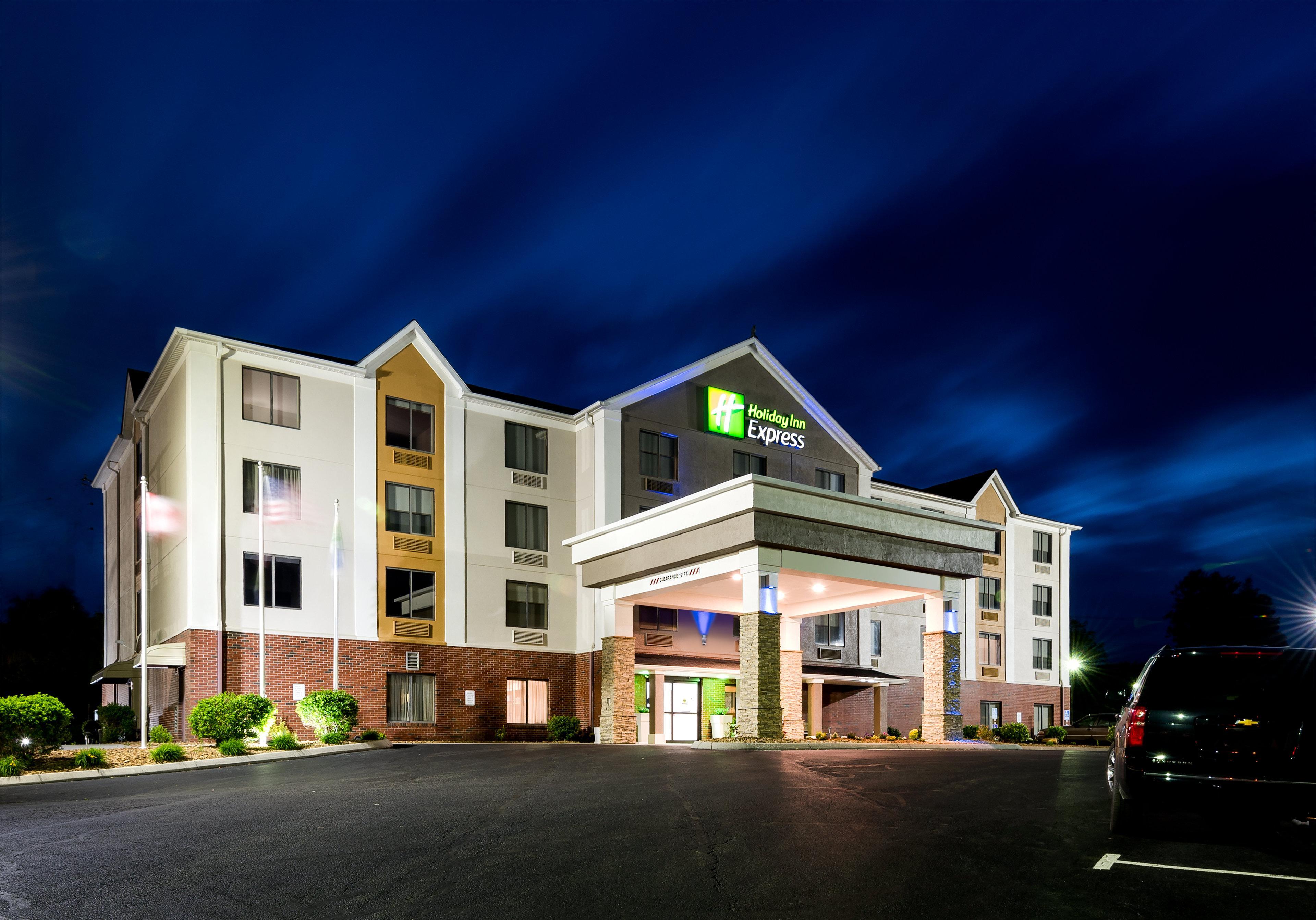Holiday Inn Express Hillsville By Ihg Buitenkant foto