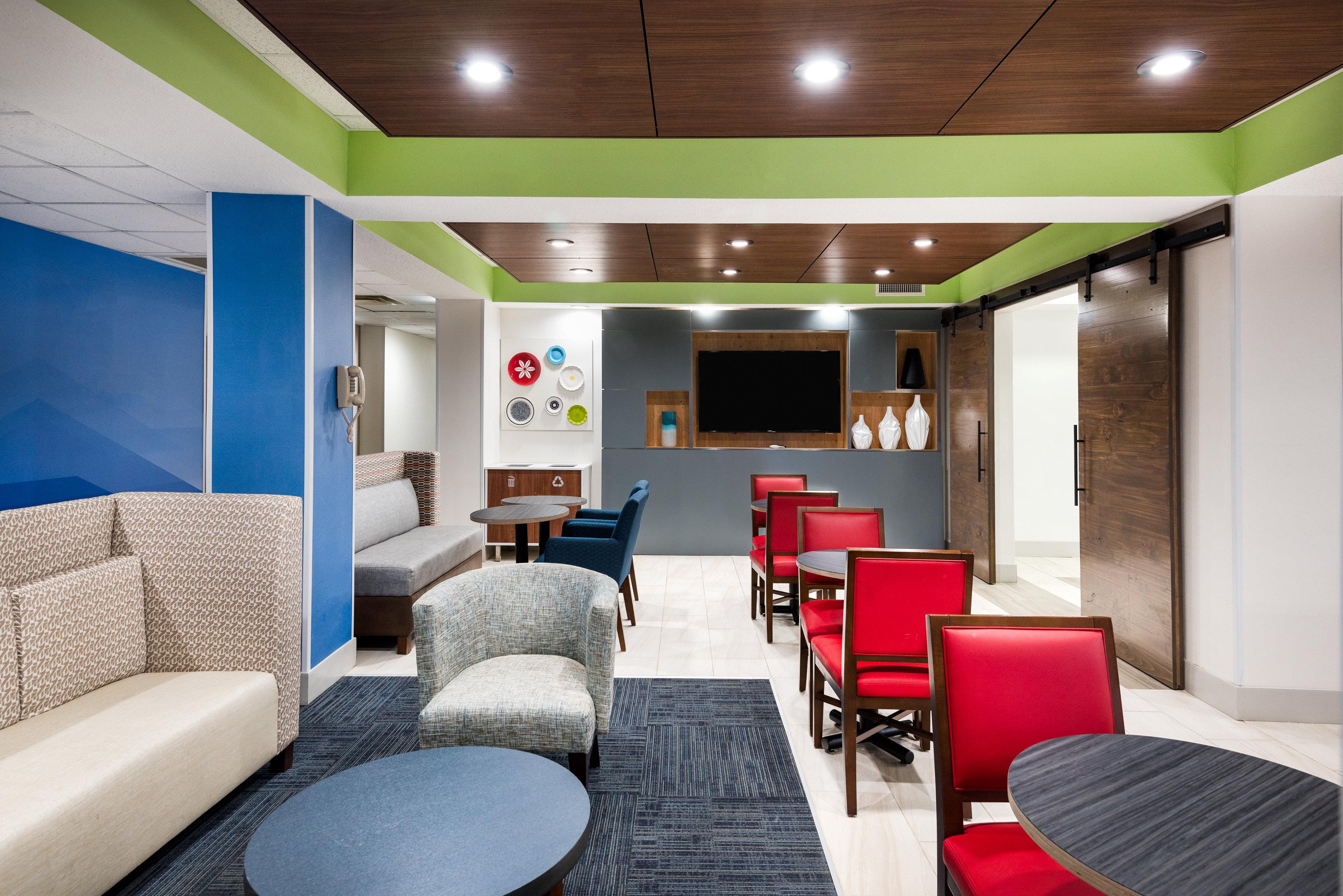 Holiday Inn Express Hillsville By Ihg Buitenkant foto