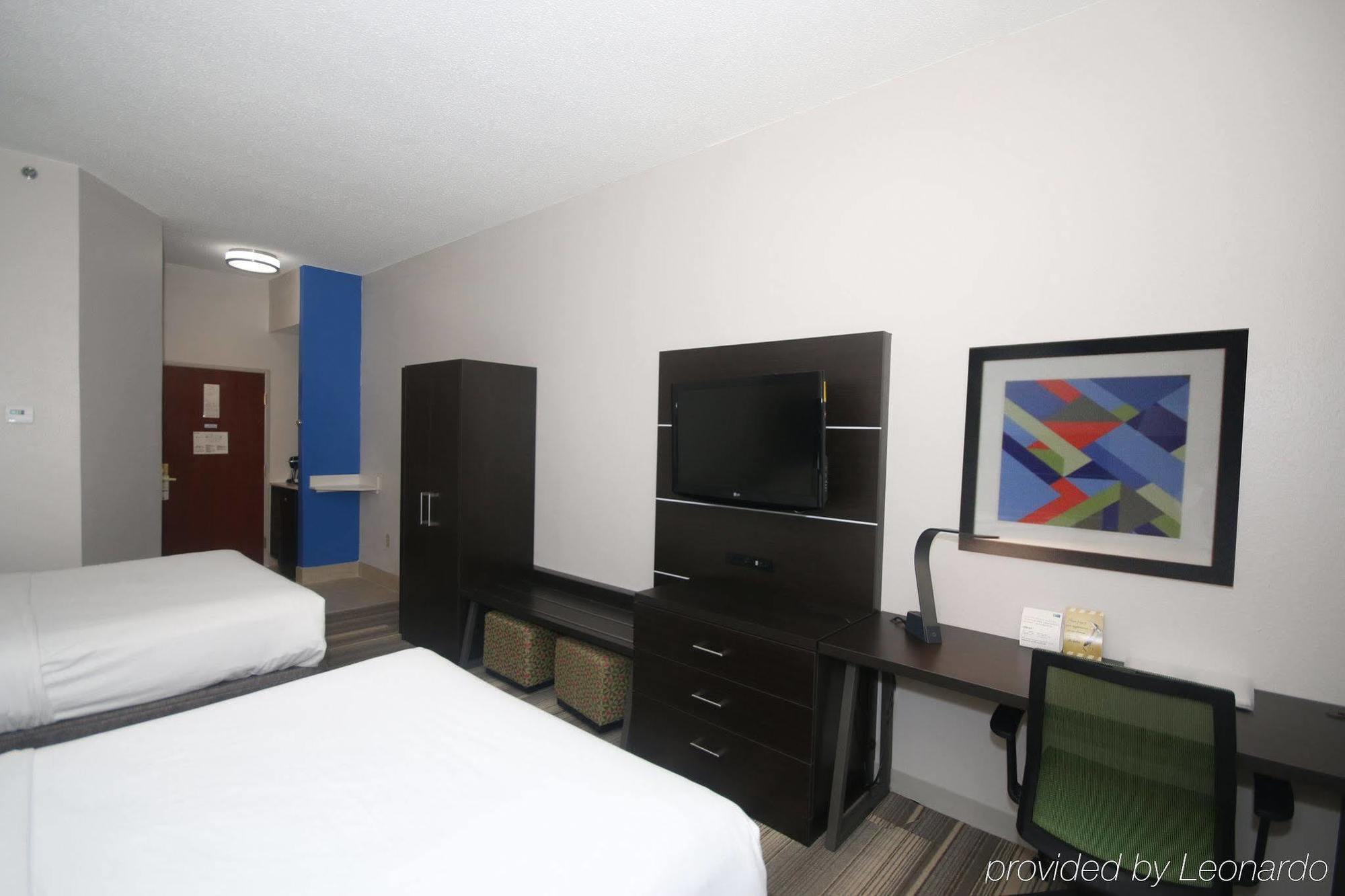 Holiday Inn Express Hillsville By Ihg Buitenkant foto