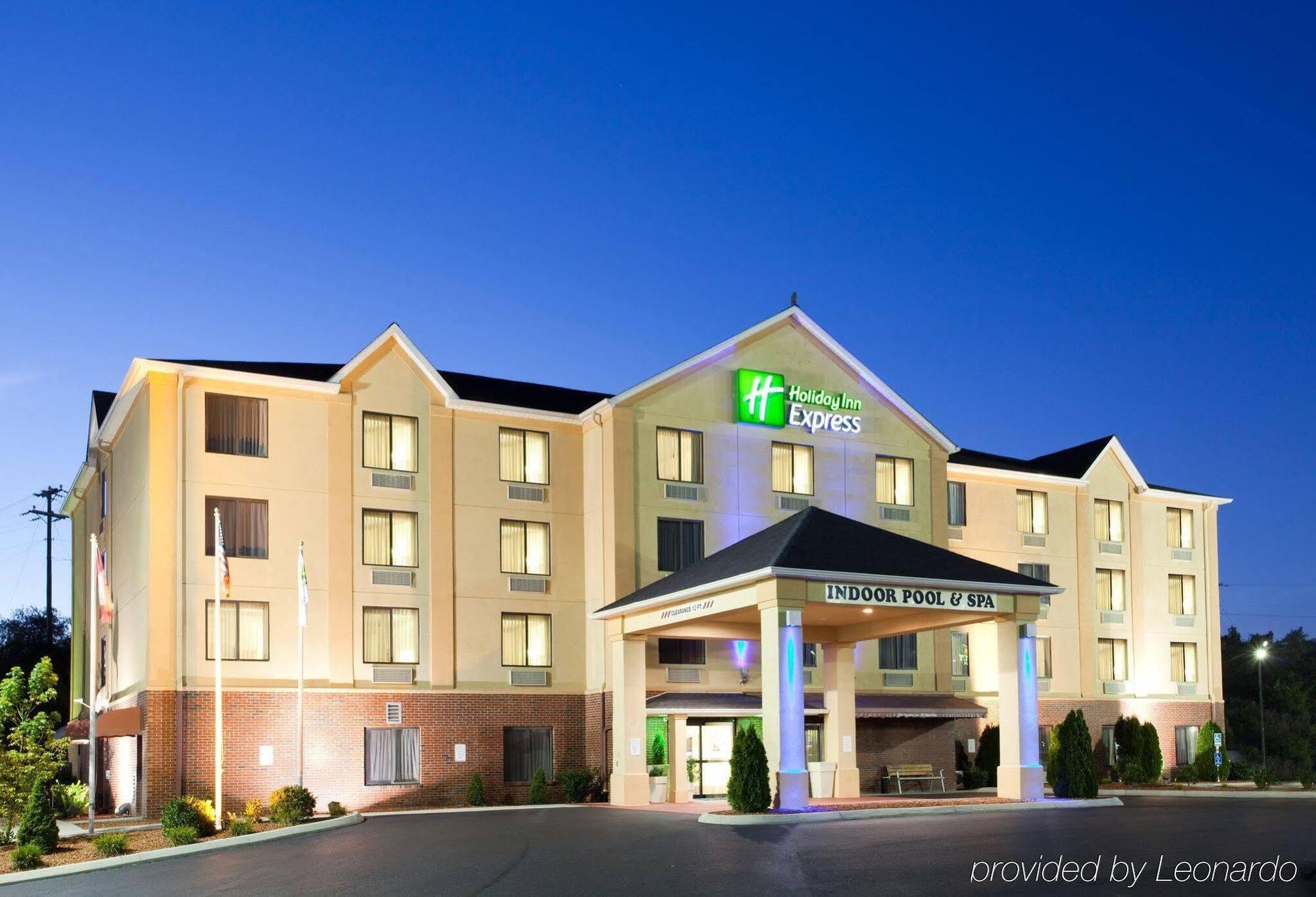 Holiday Inn Express Hillsville By Ihg Buitenkant foto